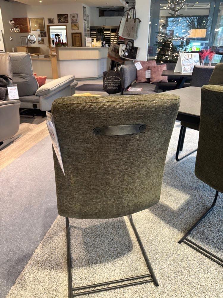 Stuhlgruppe "Cando" Stoff: Waren oliv.