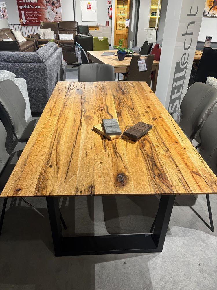 Esstisch "Palazzo" Platte: Wildeiche.