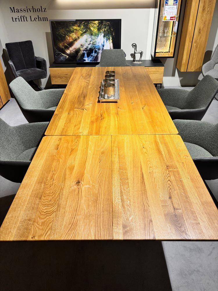 Kreuzesstisch "Terrafine"  Rustikale Asteiche Hartwachsöl natur geschliffen.