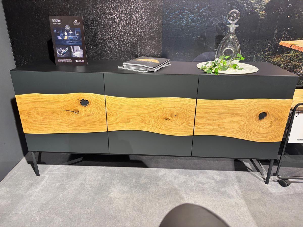 Sideboard "18Hundert" rustikale Asteiche Hartwachsöl natur geschliffen.