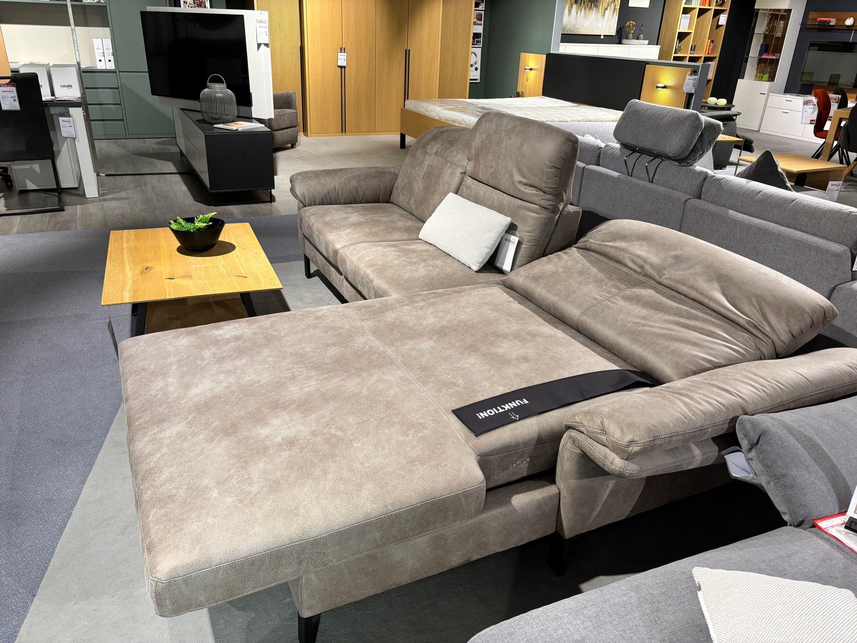 Garnitur „1212" Bezug: Savanna Taupe.